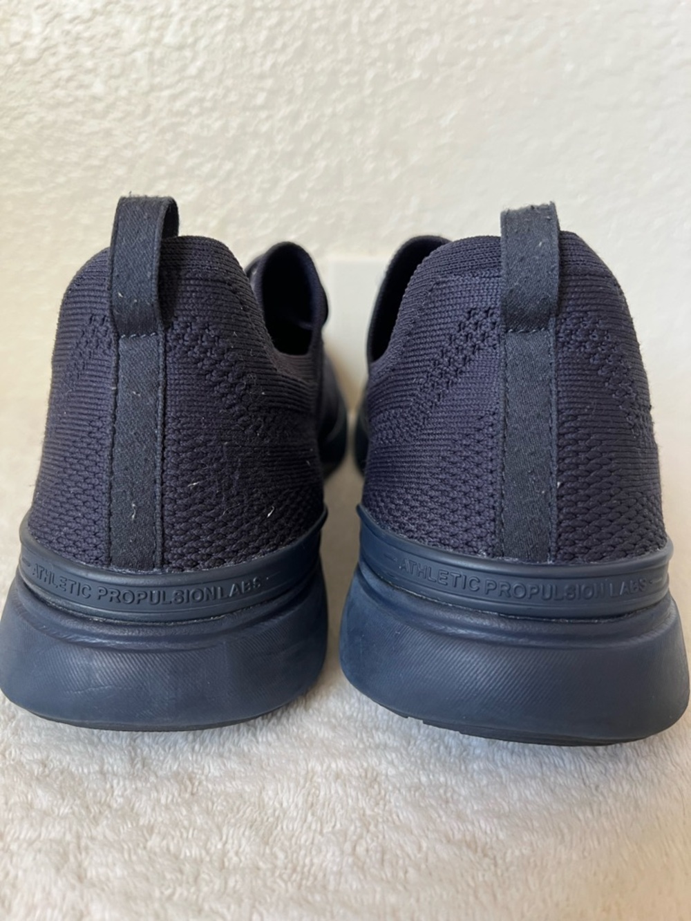 APL TechLoom Breeze Midnight Blue Men's Sneakers - Excellent Condition - Picture 8 of 8